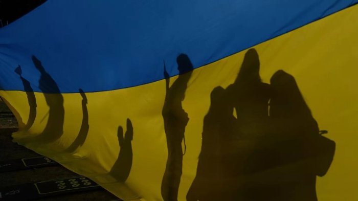 «Глаза открываются»: опрос украинцев о переговорах