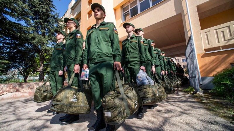 В России завершился призыв на военную службу – сколько призвали