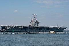 ВМС США атаковали группировки в Сомали. Удар с авианосца назвали крупнейшим в истории