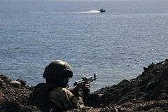 В Крыму заявили о «вражеской активности» у берега полуострова
