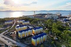Работники судоверфи «Звезда» накануне Дня судостроителя получили ключи от новых квартир