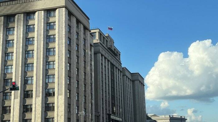 Детские пособия в 2025 году: кто и сколько получает
