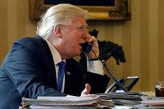 Трамп прервал встречу с Зеленским и лидерами ЕС ради звонка Путину