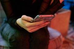 Россияне рассказали о своем отношении к «залипательным» видео