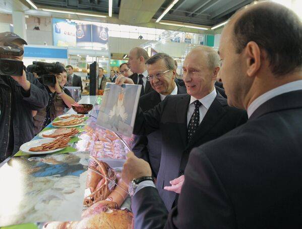 Путину – 73: самые яркие фото президента России