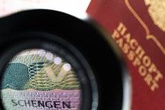 Россиянам раскрыли подробности выдачи долгосрочного шенгена