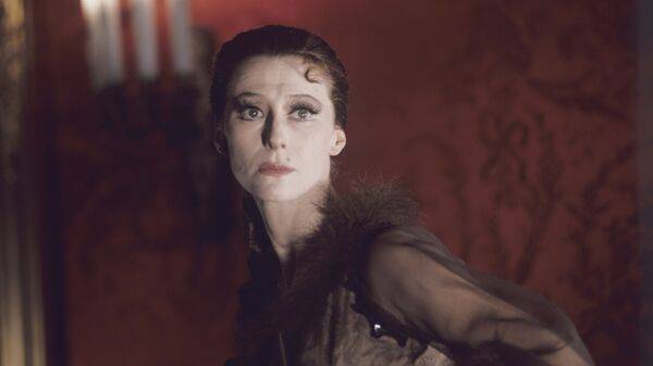 В начале был жест: 100 лет Плисецкой