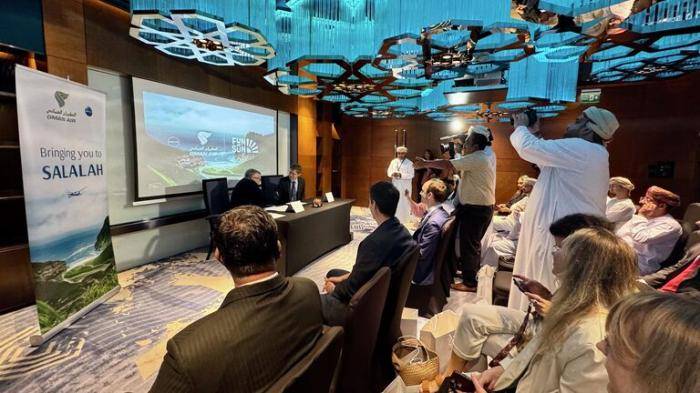 На пресс-конференции в Маскате, посвященной запуску полетной программы Fun&Sun и Oman Air из Москвы в оманский курорт Салала.