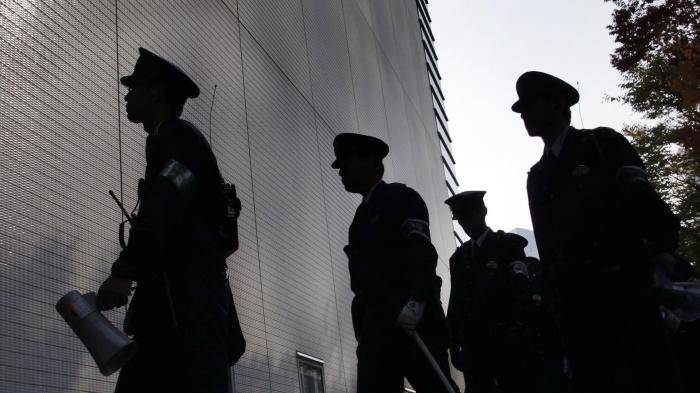 Сотрудники правоохранительных органов