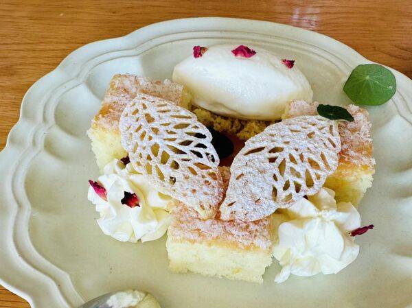 Десерт от Салам Даккак, Дубай