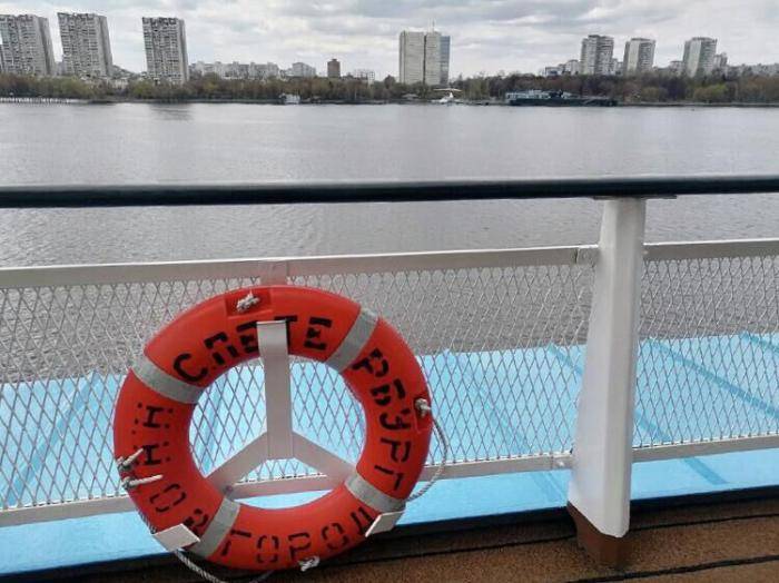 На борту теплохода Санкт-Петербург