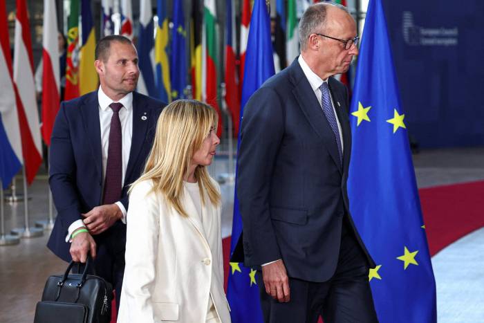 Критика Орбана