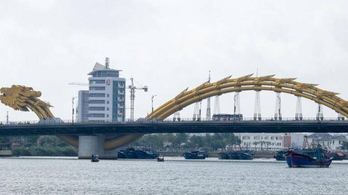 Мост Дракона (Dragon bridge) в Дананге
