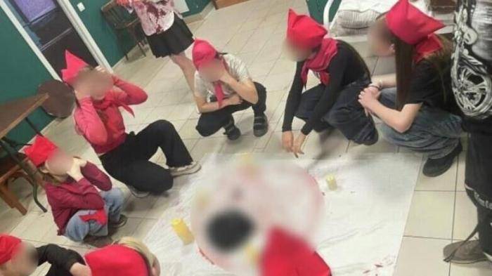 Ученики Архангельской средней общеобразовательной школы во время квеста