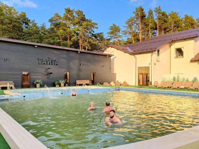 Эко-парк Тайга в Тюмени. Термальный бассейн