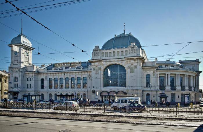 Витебский вокзал в Санкт-Петербурге