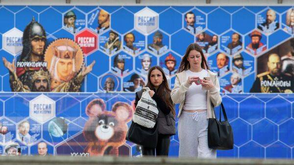 В Симферополе открылся мобильный исторический парк Россия – Моя история 