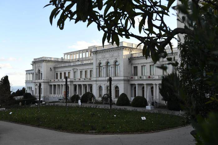 Белый бал в Ливадийском дворце в Крыму