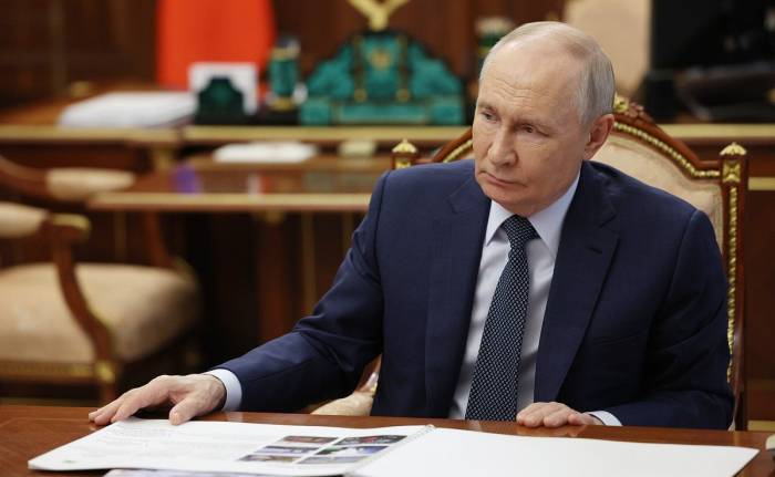 Путину доложили об обстановке в зоне СВО