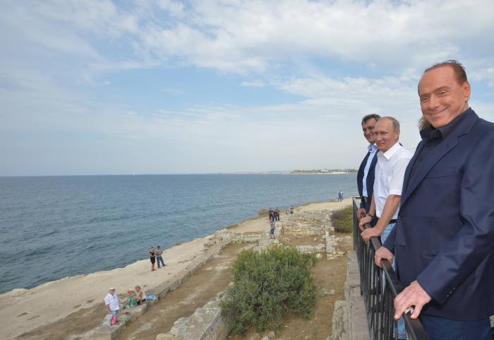 Рабочая поездка президента РФ В.Путина в Крымский федеральный округ. Второй день
